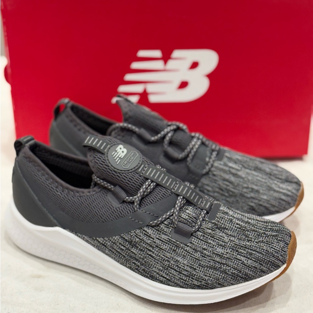 New Balance WLAZRSG Women's Sneakers Color Grey